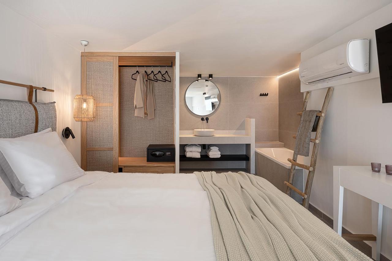 Calla Luxury Seafront Suites Rethymno  Exterior photo