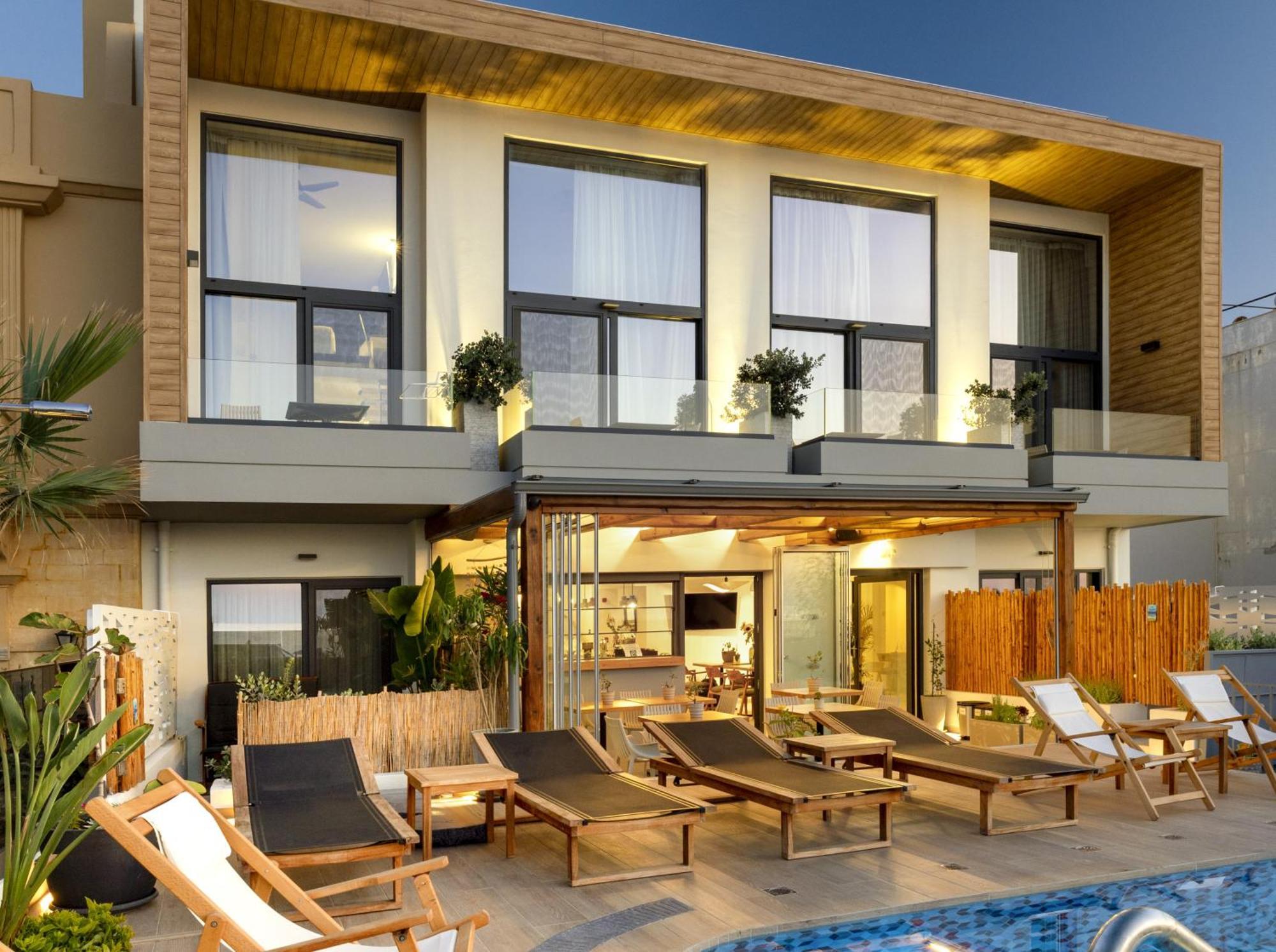 Calla Luxury Seafront Suites Rethymno  Exterior photo
