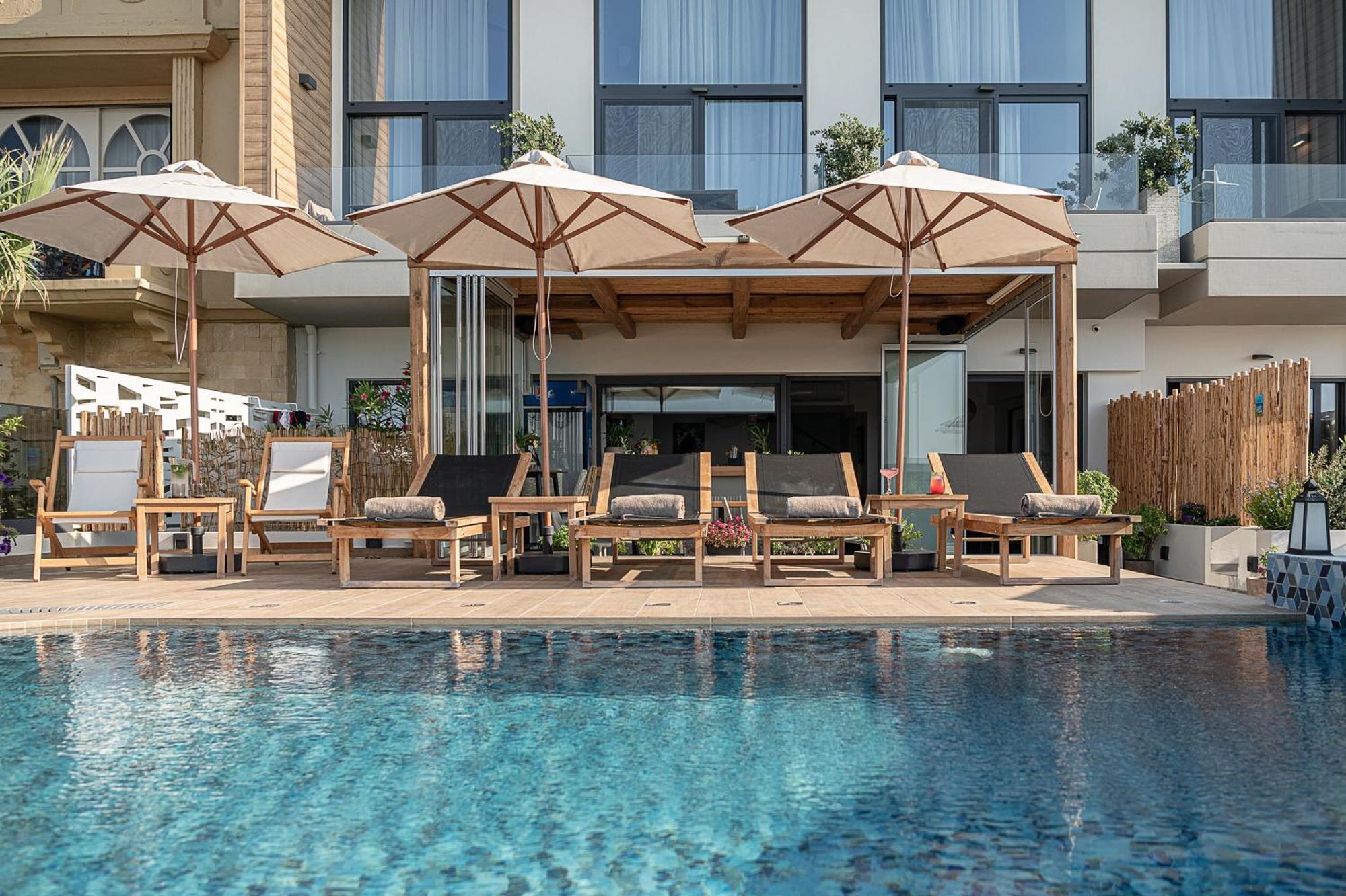Calla Luxury Seafront Suites Rethymno  Exterior photo