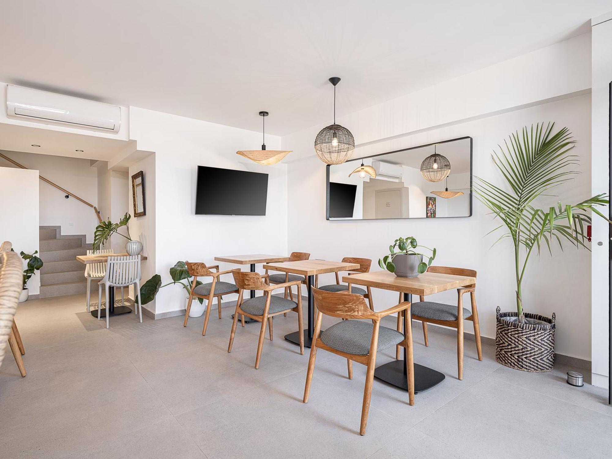 Calla Luxury Seafront Suites Rethymno  Exterior photo